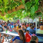 Cosy Pour 5 Pers. Avec Terrasse Au Coeur De - Api-1-52-799 Kemp Collias