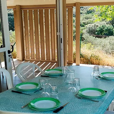 Cosy Pour 5 Pers. Avec Terrasse Au Coeur De - Api-1-52-799 Kemp