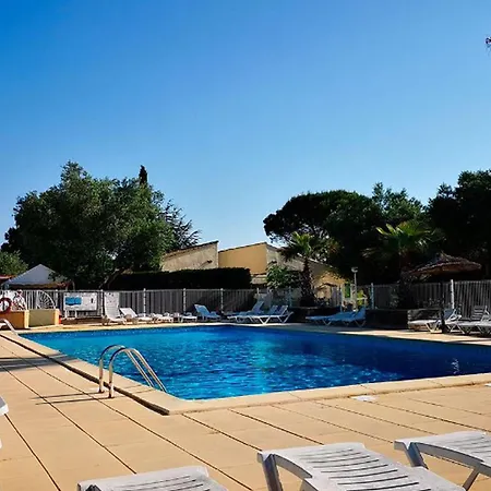 Cosy Pour 5 Pers. Avec Terrasse Au Coeur De - Api-1-52-799 Kemp